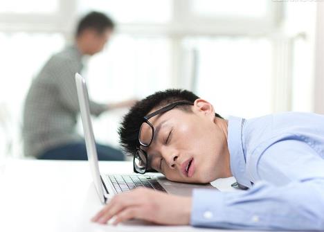 經常打瞌睡是怎么回事？經常打瞌睡該怎么辦