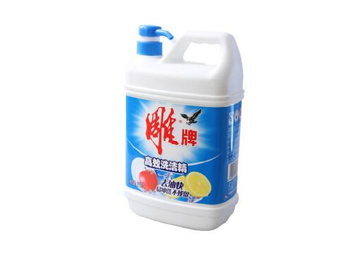 洗潔精有毒嗎-寶寶餐具能用洗潔精洗嗎？