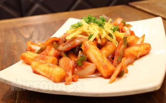 炒菜后不刷鍋接著炒？易致癌！