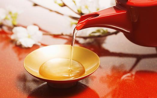 眼睛干澀吃什么最好？眼睛干澀是怎么回事