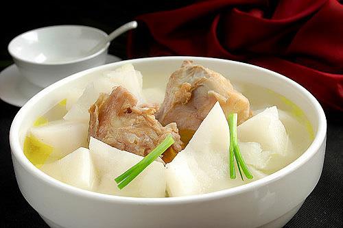 夏天吃什么食物養肺？夏季潤肺養肺食物有哪些
