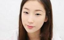 圓臉MM如何利用化妝來(lái)修飾臉型？