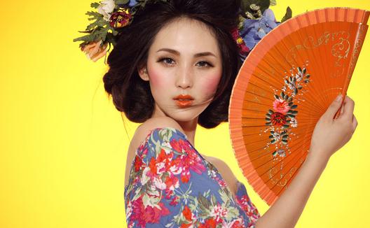怎么上妝才能遮住毛孔？