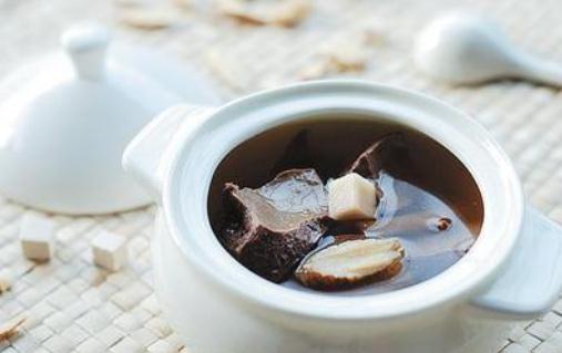 喝什么茶能夠養(yǎng)顏？桂花紅棗茶的做法