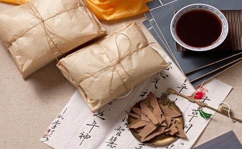 中醫祛痘：外敷+食療雙管齊下
