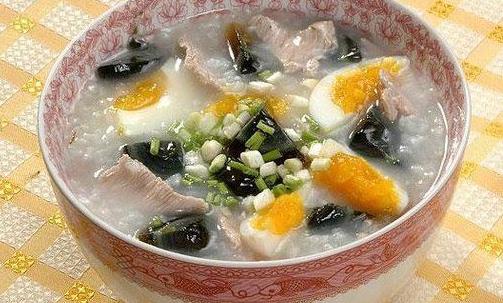 盜汗吃什么好？6種治療盜汗的食療方法