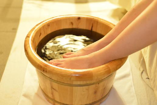 用什么泡腳好？泡腳的好處