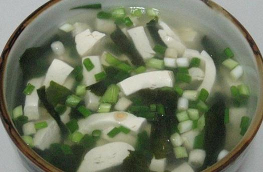 女人冬天喝什么湯養生？四款養生湯的做法