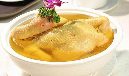 客家名菜清燉雞怎么做？