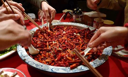 吃得太辣易錯失味覺 上班族午餐怎么吃才健康？