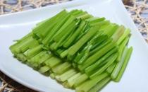 吃什么對牙齒好？護(hù)牙毀牙食物盤點(diǎn)
