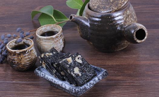 選購阿膠的四個(gè)購買技巧