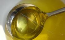 炒菜用什么油比較好？不同油的優缺點對比