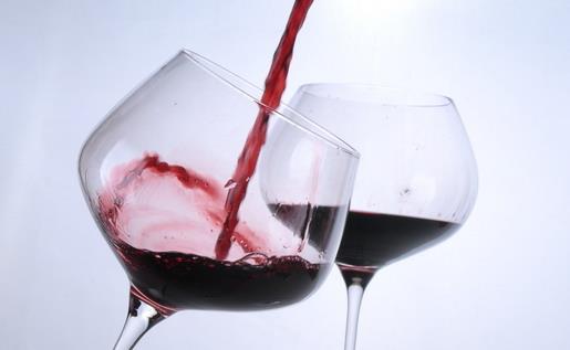 購(gòu)買(mǎi)紅酒必知：背標(biāo)的重要性