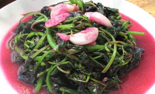 為什么莧菜炒熟是紅色？吃莧菜有什么好處？