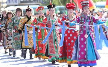 【蒙古族】蒙古族簡介_蒙古族傳統節日_蒙古族風俗習慣_蒙古族服飾 【蒙古族】蒙古族簡介_蒙古族傳統節日_蒙古族風俗習慣_蒙古族服飾