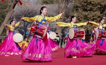 【朝鮮族】朝鮮族簡介_朝鮮族傳統節日_朝鮮族風俗習慣_朝鮮族服飾