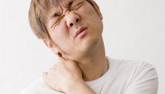咽喉部炎癥會引發頸椎病？