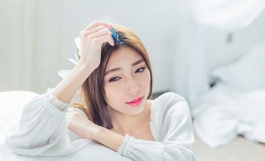 白帶褐色是怎么回事？