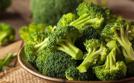 春節油膩食物太多 6種刮油清腸胃食物推薦