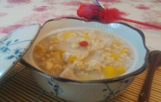 燕麥片燕麥粉還是帶皮燕麥？如何選擇才好