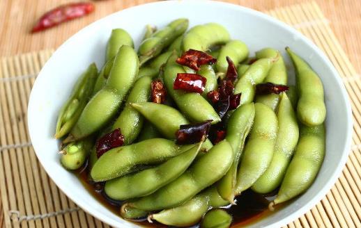 毛豆的功效與營(yíng)養(yǎng)價(jià)值 挑選煮制毛豆小妙招