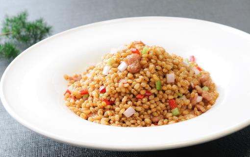 掌握幾個“炒飯”技巧，幫你做好小吃攤，從簡從速的做出