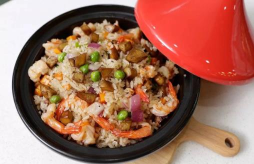 掌握幾個“炒飯”技巧，幫你做好小吃攤，從簡從速的做出