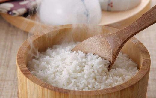 含有較多營養(yǎng)素且質(zhì)量較高的食品 營養(yǎng)價值較高
