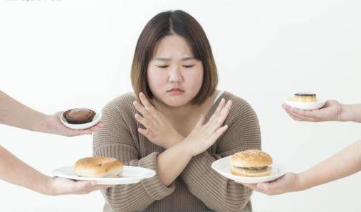 腋下有贅肉，怎么都減不下去？可能是副乳在作祟，還可能