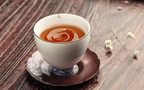 喝茶真的養(yǎng)胃嗎？這些喝茶方式，一個比一個傷腎，早點改