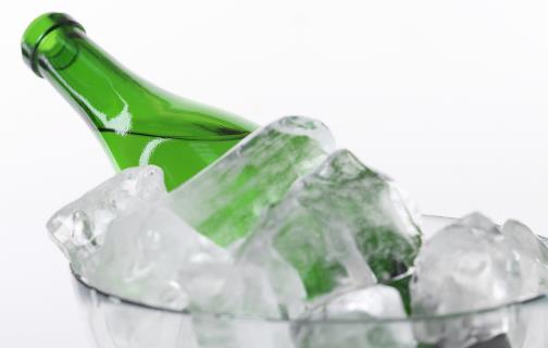 黑啤酒、黃啤酒，夏天應該喝哪種？不管好壞，喝酒別超過