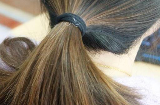 經(jīng)常染發(fā)，很多人說會致癌真的嗎？醫(yī)生給出建議，做到就