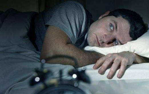 睡的太多對身體也有危害 不健康睡眠有負面影響