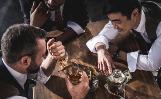 大家都知道喝酒對身體很不好，特別是酒喝多了傷肝，一旦