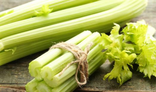 芹菜食療的4大神奇功效 清熱除煩鎮靜助眠