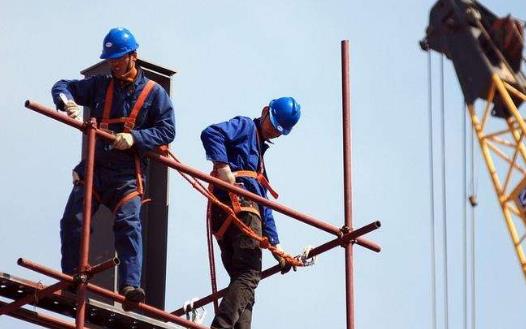 高空作業人員工作前 一定不能吃這些藥