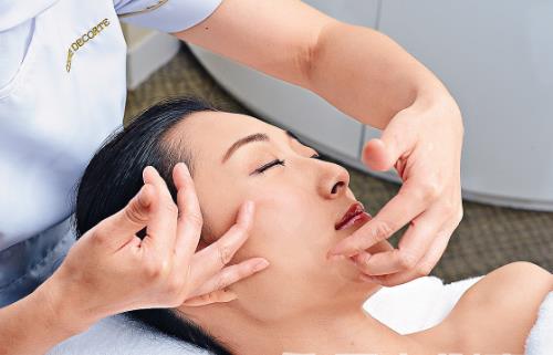 警惕！氣溫驟變，多人中招口眼歪斜、面部麻木……此季高
