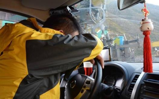 汽車駕駛員健康狀況堪憂 預防司機職業病的注意事項