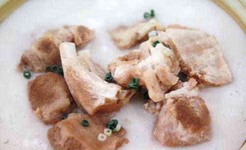 老人貧血的原因有哪些 可以快速補血的養血食譜