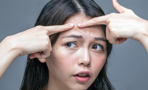 毛孔粗大拉低顏值影響美觀 定期去角質解決毛孔粗大