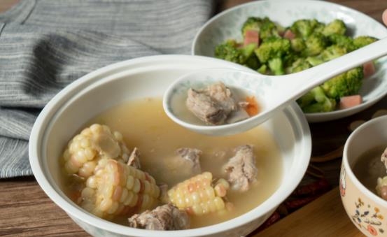 骨質疏松的認知誤區你中了沒 骨質疏松的飲食保健