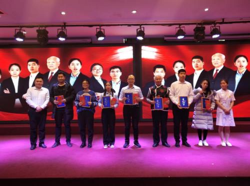 【初心不忘，續夢前行】鄭州京美醫院2020新年團拜會隆重舉行！