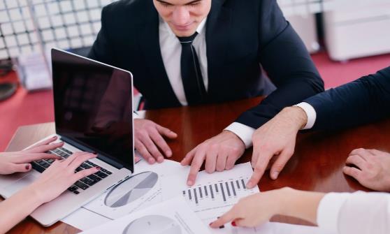 職場說話的四大技巧可令你高升 十個(gè)不要說你做到了嗎