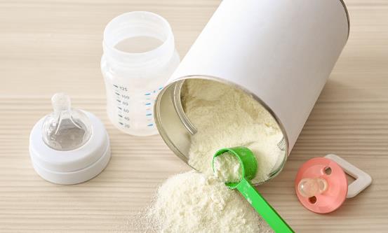 奶粉寶寶體質比母乳寶寶差嗎 母乳和奶粉也可以混合喂養(yǎng)