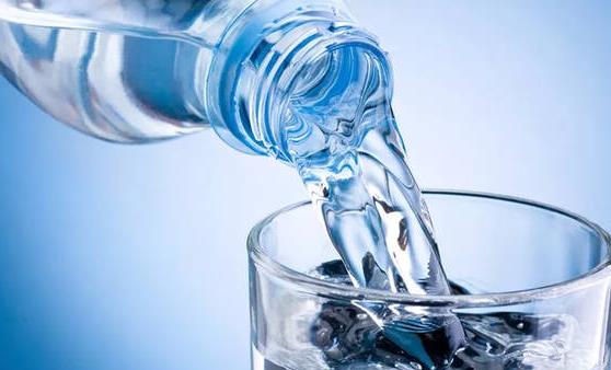 日常飲水遠離不必要的健康風險 桶裝水和自來水的健康飲用法