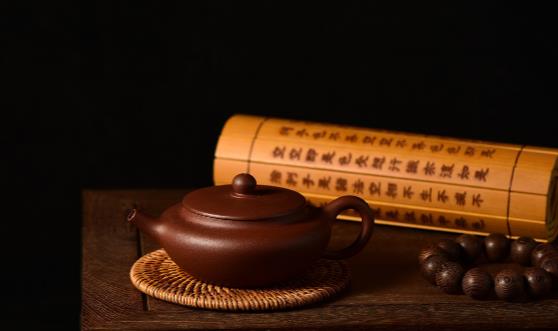 如何正確清洗紫砂壺 對(duì)于使用中的茶壺如何保養(yǎng)