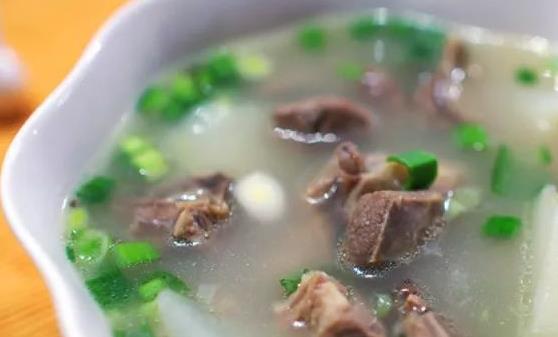 胃不好少吃這六類(lèi)食物 2款湯水好養(yǎng)胃