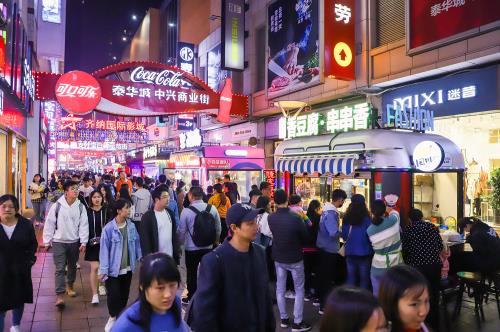 街景JEKEEN：報復性消費開始了，為何你的商街仍然冷清？