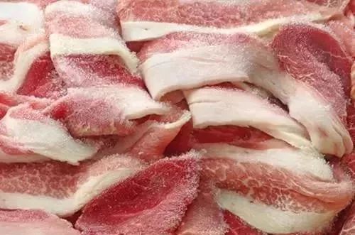 不同類型的肉冷凍保存時間不同，吃僵尸肉有危害嗎，如何辨別